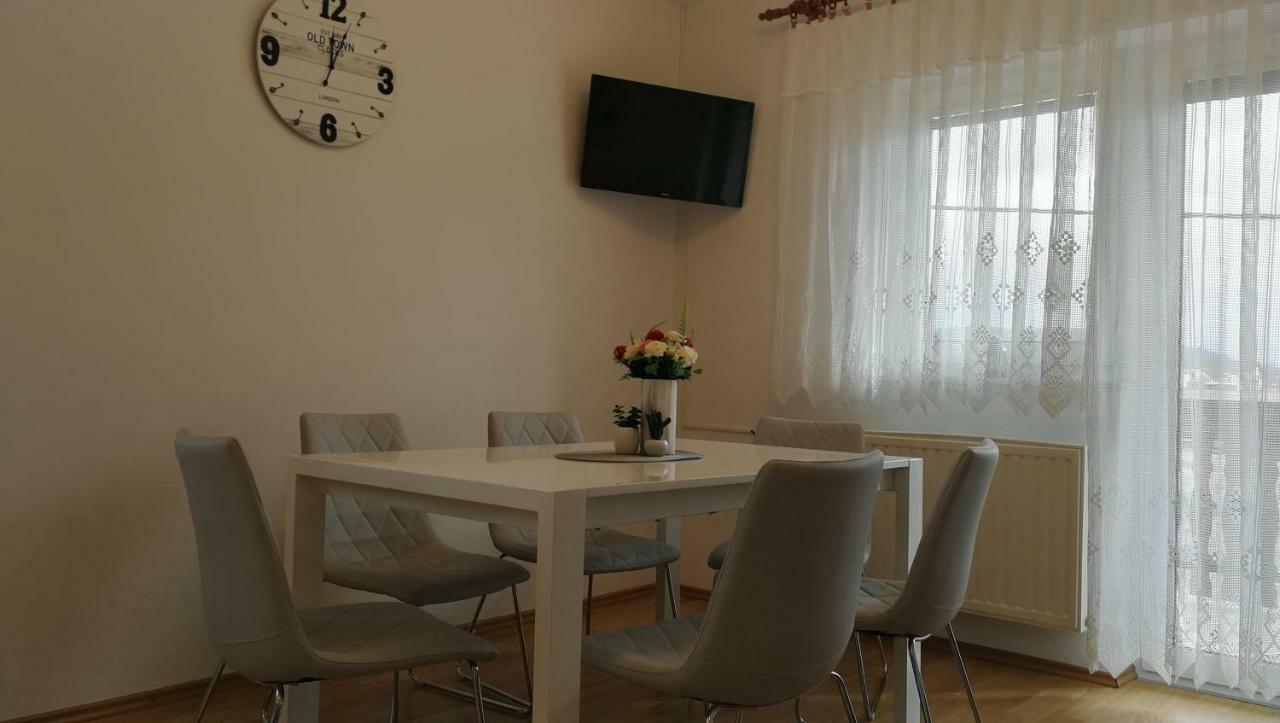 Apartamento Barbara Otočac Exterior foto